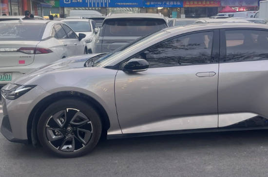 Future hybrid and electric rental fleet vehicle